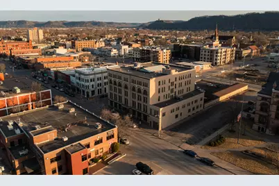 157  3rd St, Winona, MN 55987 - Photo 6