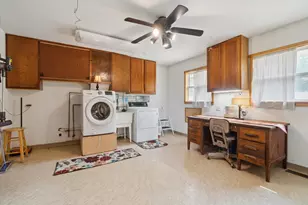 2611 S Rd, Lyons, WI 53105 - Photo 54