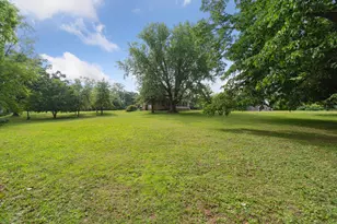 2611 S Rd, Lyons, WI 53105 - Photo 6