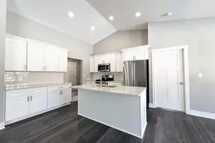 4749 Piper Ln, Racine, WI 53403 - Photo 2