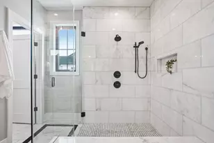 W279N6010 Serenity Dr, Merton, WI 53089 - Photo 44