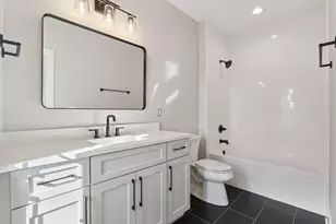 W279N6010 Serenity Dr, Merton, WI 53089 - Photo 100