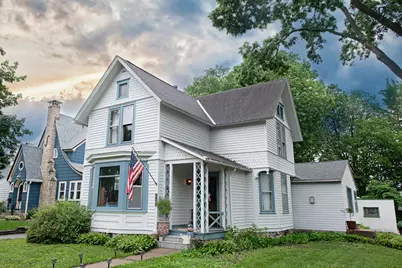 72  Mill St, Winona, MN 55987 - Photo 1