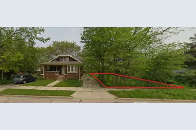 1025  Birch St, Racine, WI 53403 - Photo 2