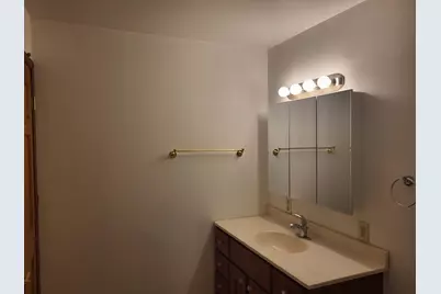 514  College Ave, Racine, WI 53403 - Photo 18