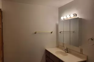 514 College Ave, Racine, WI 53403 - Photo 18