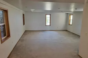 514 College Ave, Racine, WI 53403 - Photo 10