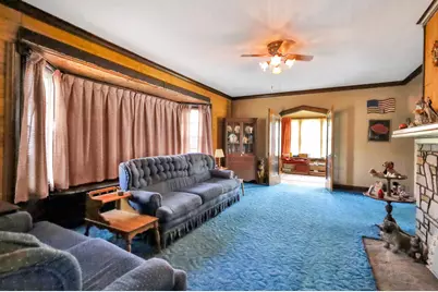 1107  Columbus St, Manitowoc, WI 54220 - Photo 4