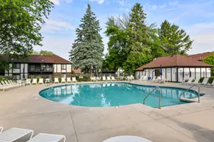 23 Willabay Dr, Williams Bay, WI 53191 - Photo 4