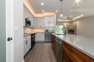 20910 Gray St, Lannon, WI 53046 - Photo 8