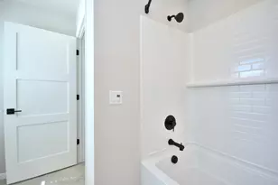 6034 Sean Ct, Racine, WI 53402 - Photo 32