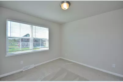 644  Standing Stone Dr, Waukesha, WI 53189 - Photo 24