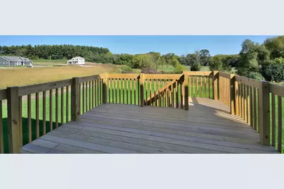 644  Standing Stone Dr, Waukesha, WI 53189 - Photo 32