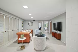 8500 N River Rd, River Hills, WI 53217 - Photo 50