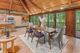 8500 N River Rd, River Hills, WI 53217 - Photo 16