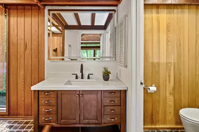 8500 N River Rd, River Hills, WI 53217 - Photo 40