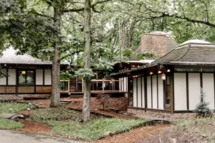 8500 N River Rd, River Hills, WI 53217 - Photo 100