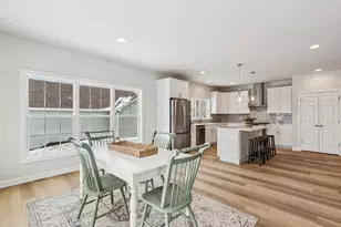 527 N Boulder Ridge Dr, Lake Geneva, WI 53147 - Photo 10