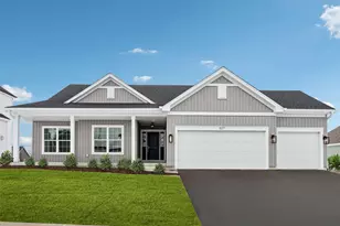 527 N Boulder Ridge Dr, Lake Geneva, WI 53147 - Photo 1