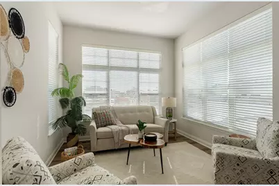 877 S Verona Cir #82, Grafton, WI 53024 - Photo 8