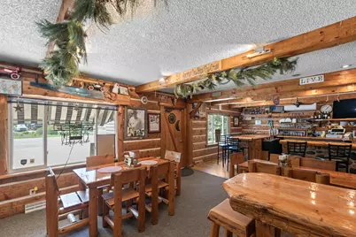 3172 N Riverside Dr, Saukville, WI 53080 - Photo 6