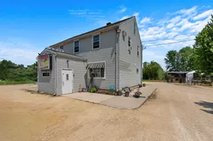 3172 N Riverside Dr, Saukville, WI 53080 - Photo 2