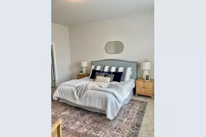 847 N Verona Cir #5, Grafton, WI 53024 - Photo 4