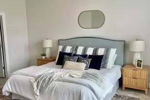 847 N Verona Cir, Grafton, WI 53024 - Photo 4