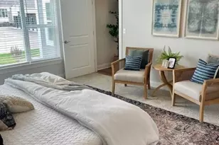 847 N Verona Cir, Grafton, WI 53024 - Photo 12