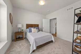 847 N Verona Cir, Grafton, WI 53024 - Photo 12