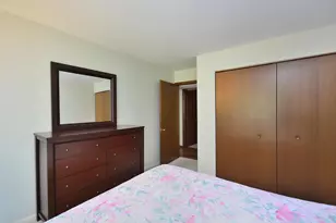 10464 W Whitnall Edge Dr, Franklin, WI 53132 - Photo 16