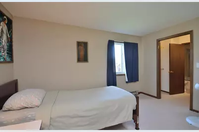 10464 W Whitnall Edge Dr #203, Franklin, WI 53132 - Photo 10