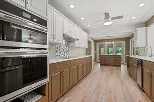 W222N8208 Plainview Pkwy, Lisbon, WI 53089 - Photo 38