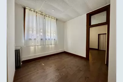 2671 N Holton St, Milwaukee, WI 53212 - Photo 8