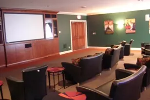 4120 S Lake Dr, Saint Francis, WI 53235 - Photo 4