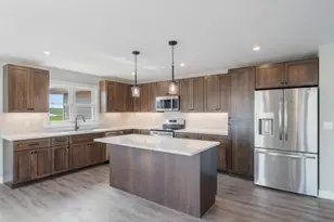 2825 Stonebrook Dr, Sheboygan, WI 53081 - Photo 2