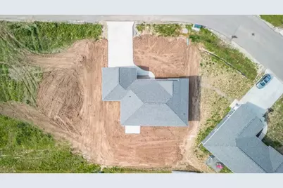 2825  Stonebrook Dr, Sheboygan, WI 53081 - Photo 30