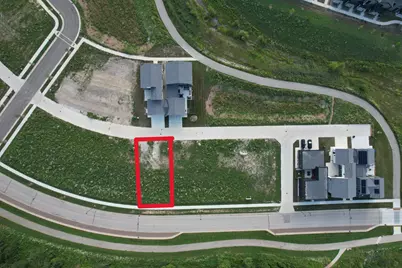 9393 S Lake Vista Pkwy #3004, Oak Creek, WI 53154 - Photo 2