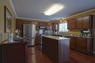 413 Kensington Ct, Williams Bay, WI 53191 - Photo 4