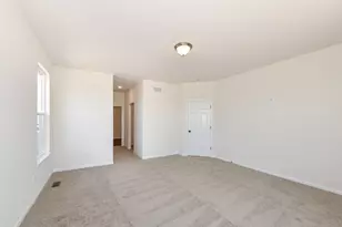 407 Kensington Ct, Williams Bay, WI 53191 - Photo 22