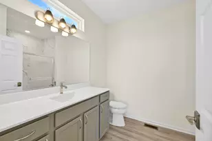 405 Kensington Ct, Williams Bay, WI 53191 - Photo 16