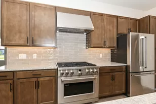 411 Kensington Ct, Williams Bay, WI 53191 - Photo 18