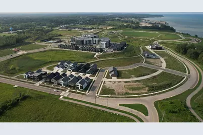 9401 S Lake Vista Pkwy #3005, Oak Creek, WI 53154 - Photo 4