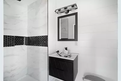 2022  Lincoln St, Two Rivers, WI 54241 - Photo 8