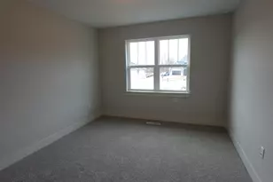 511 Woodside Ct, West Bend, WI 53095 - Photo 42