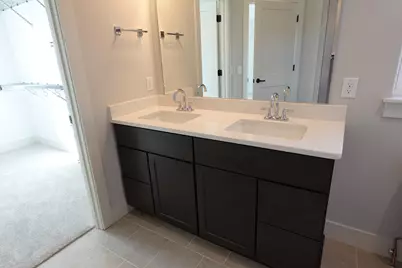 511  Woodside Ct, West Bend, WI 53095 - Photo 38