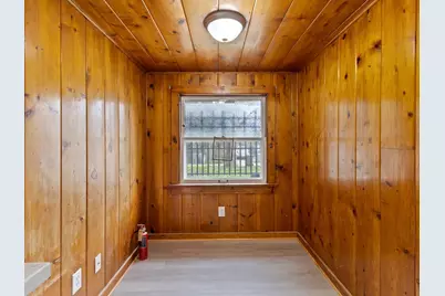 5751 N 38th St, Milwaukee, WI 53209 - Photo 2