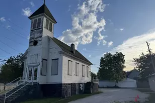 1848 Howe St, Racine, WI 53403 - Photo 2