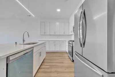 9352 S Alder Pl #104, Oak Creek, WI 53154 - Photo 16