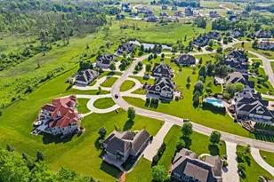 4690 Bradon Trail, Brookfield, WI 53045 - Photo 32